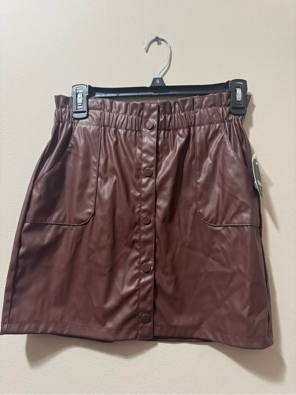 Button-Front Faux Leather Mini Skirt in Dark Brown NWT